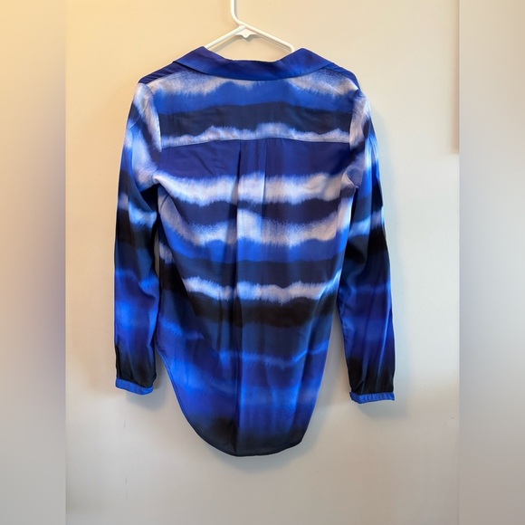 Anthropologie Cloth & Stone Ombre Blue Women's Blouse Size X Small - Picture 2 of 6